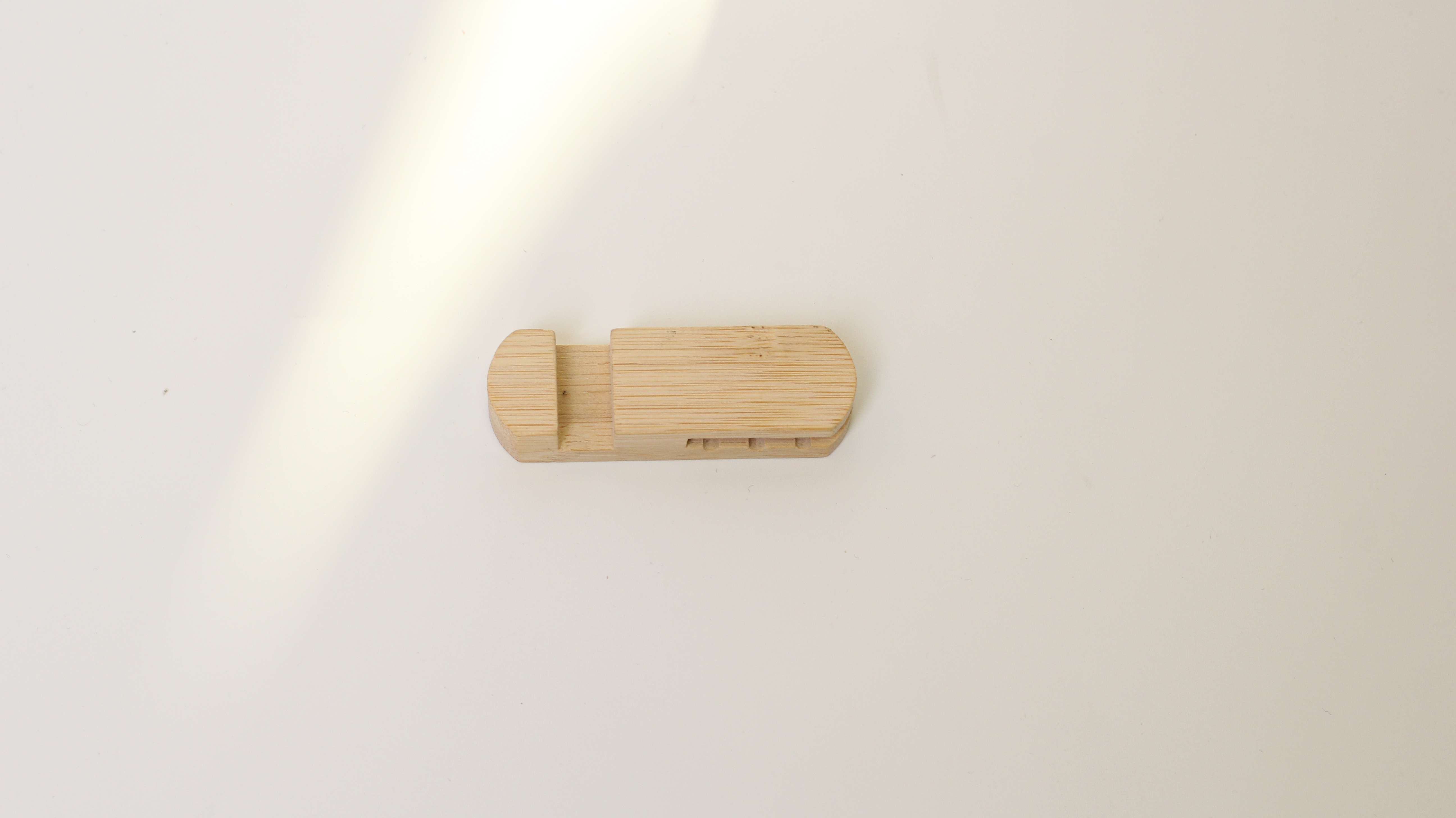 Portable bamboo and wood mobile phone holder