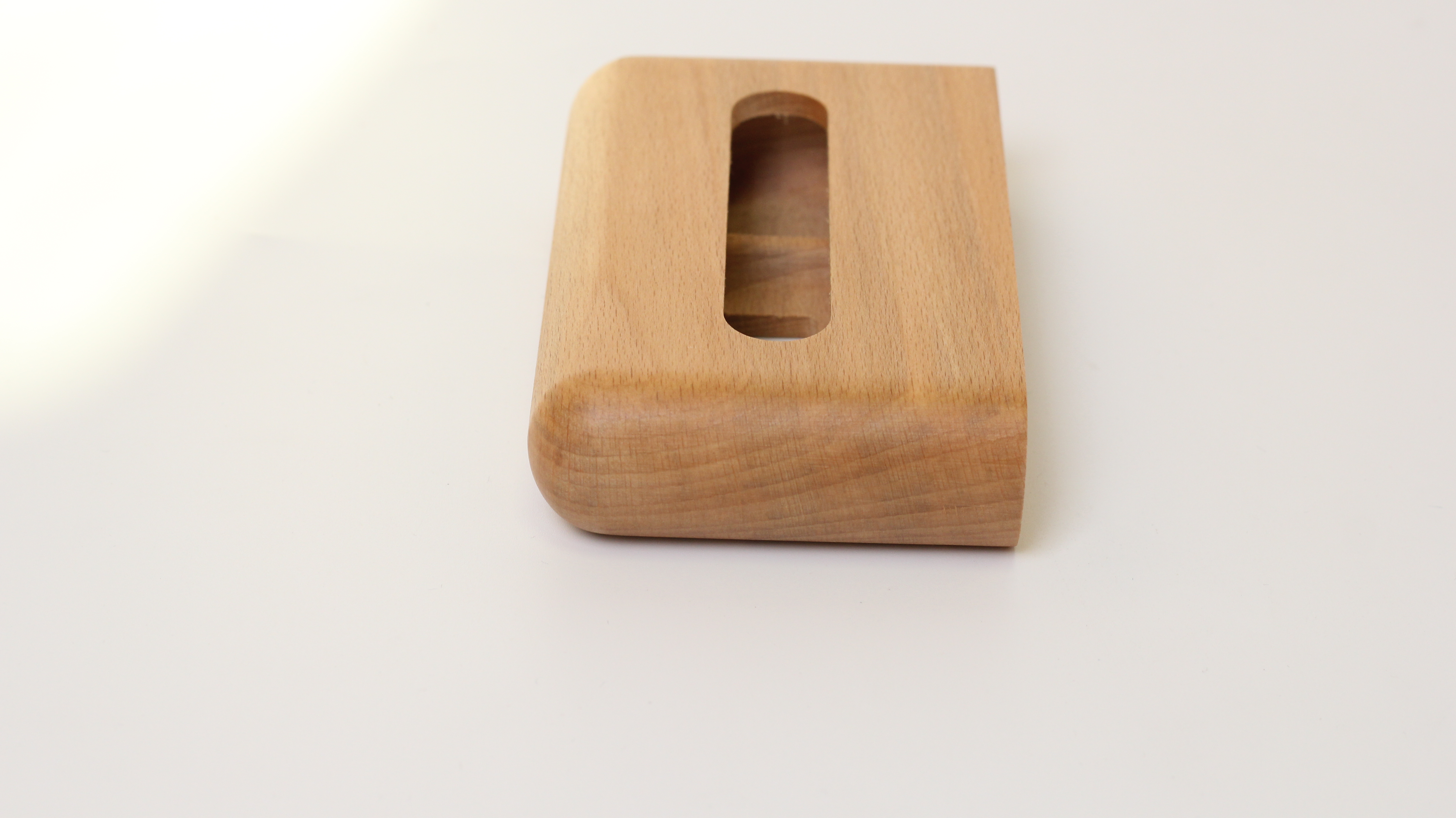 Bamboo and wood mobile phone loudspeaker bracket