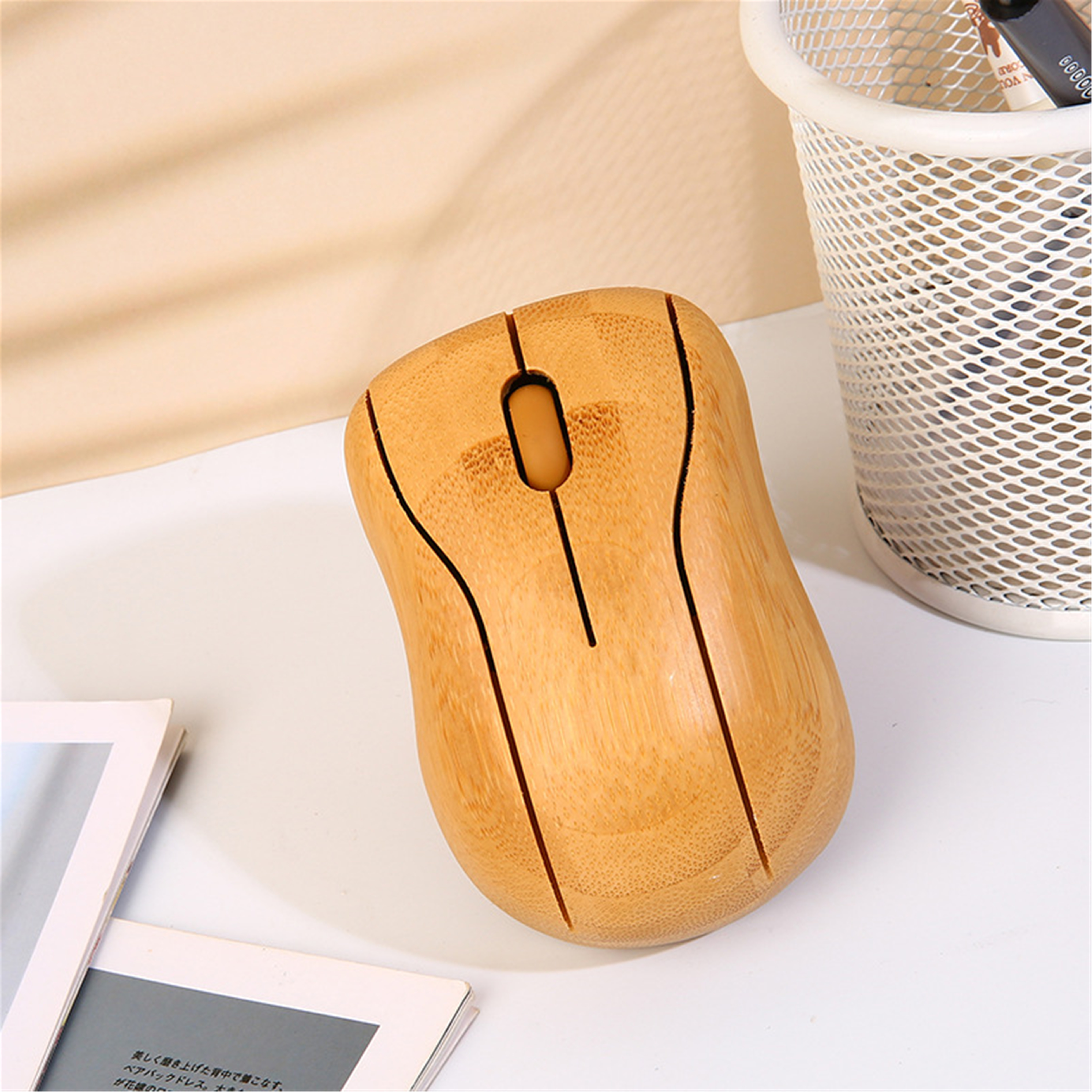 Creative bamboo wood wireless mouse office home wireless mouse laptop bamboo mouse