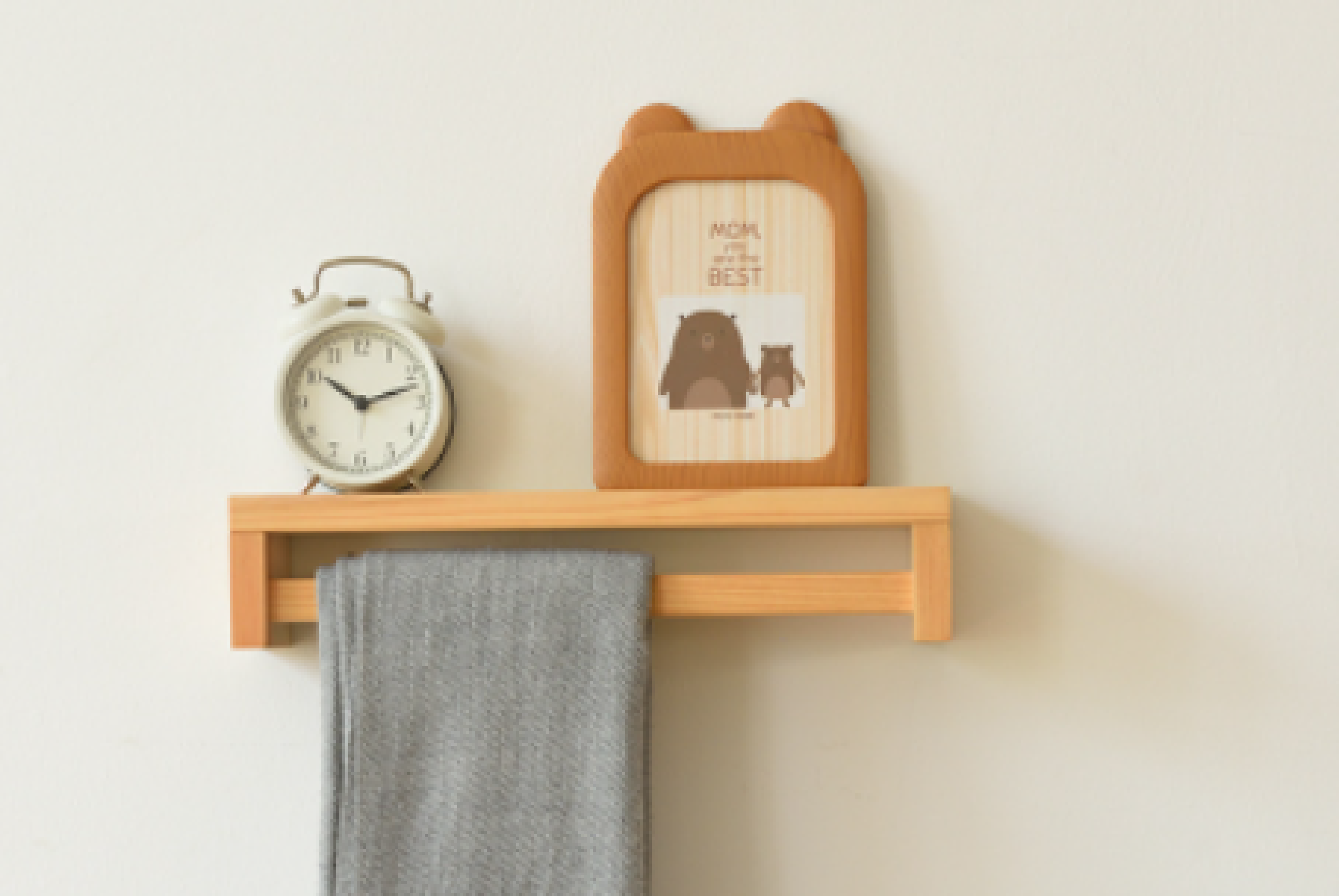 Wall shelf wooden wall-mounted porch clothes and hats storage rack solid wood bathroom towel storage rack