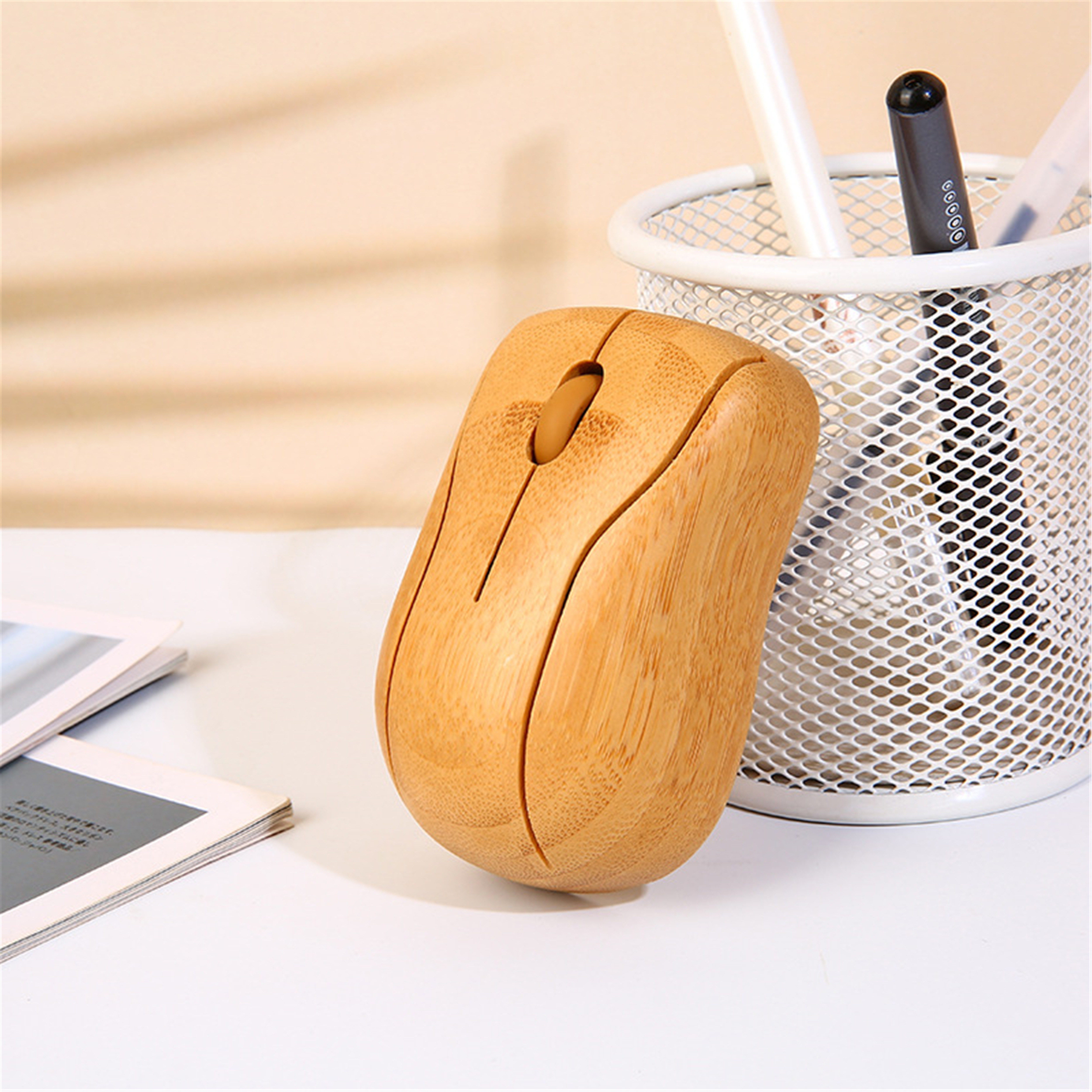 Creative bamboo wood wireless mouse office home wireless mouse laptop bamboo mouse