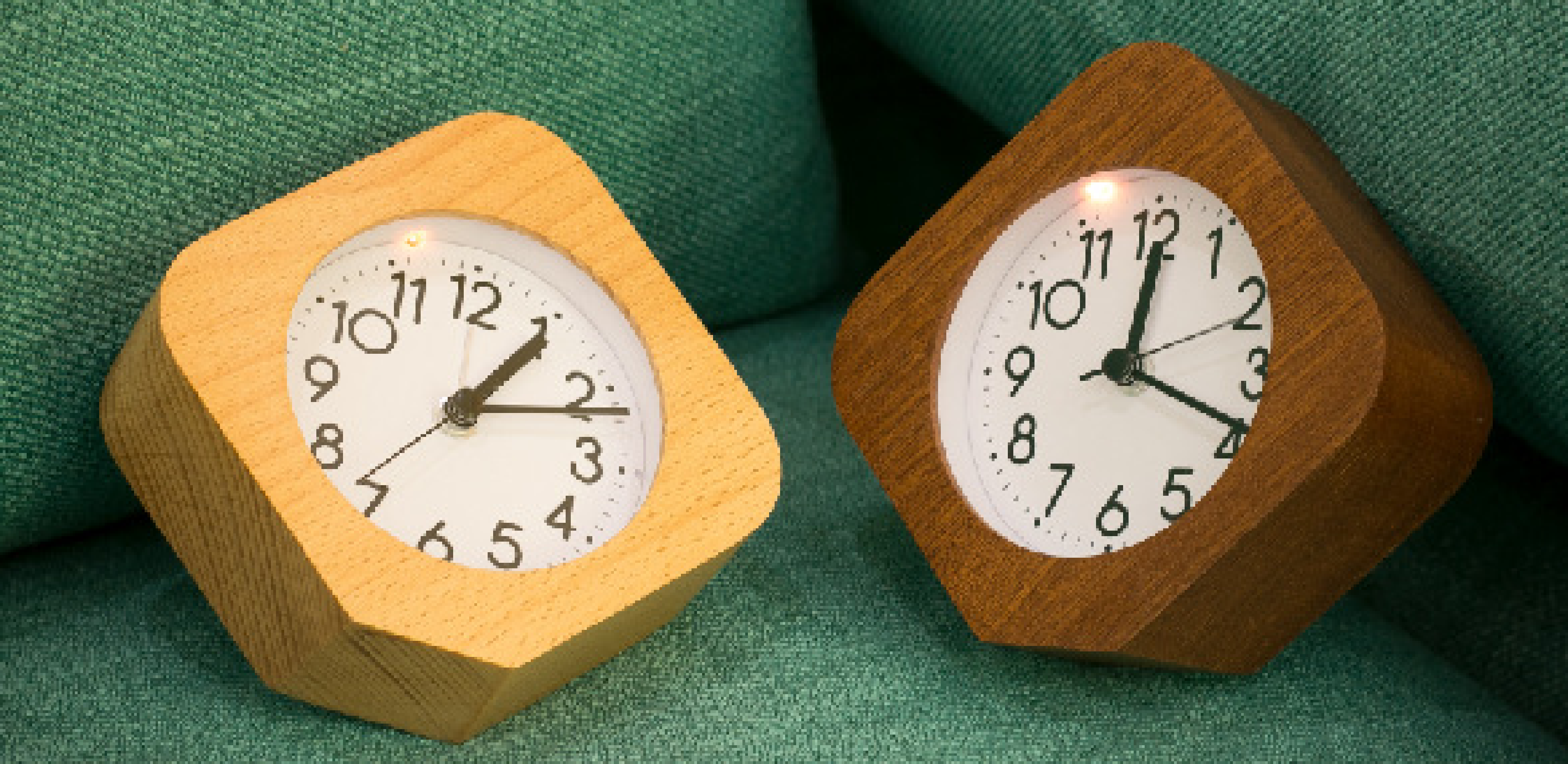 Solid wood clock diamond alarm clock student snooze lazy clock mini luminous alarm clock gift