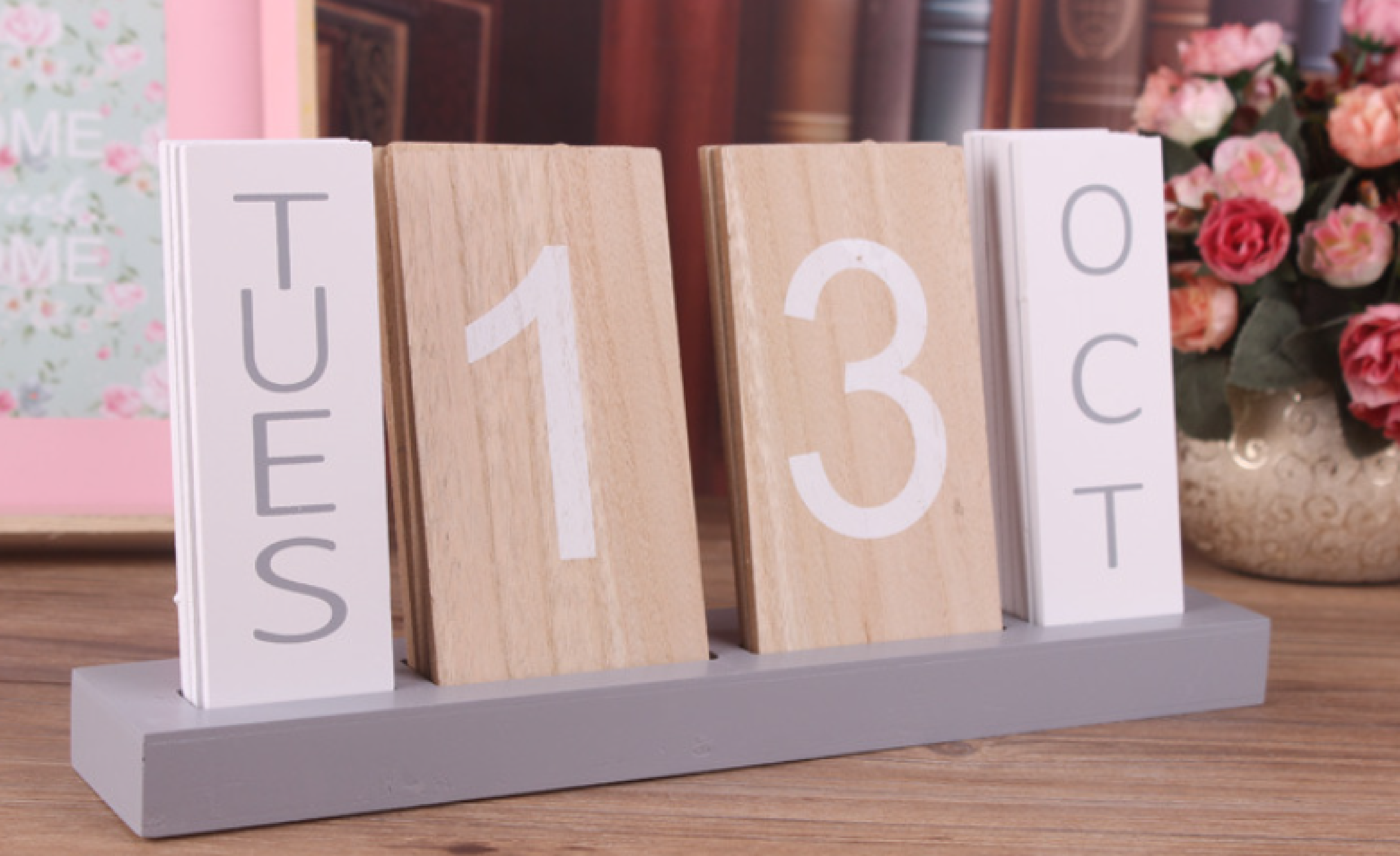 Log desktop decoration perpetual calendar