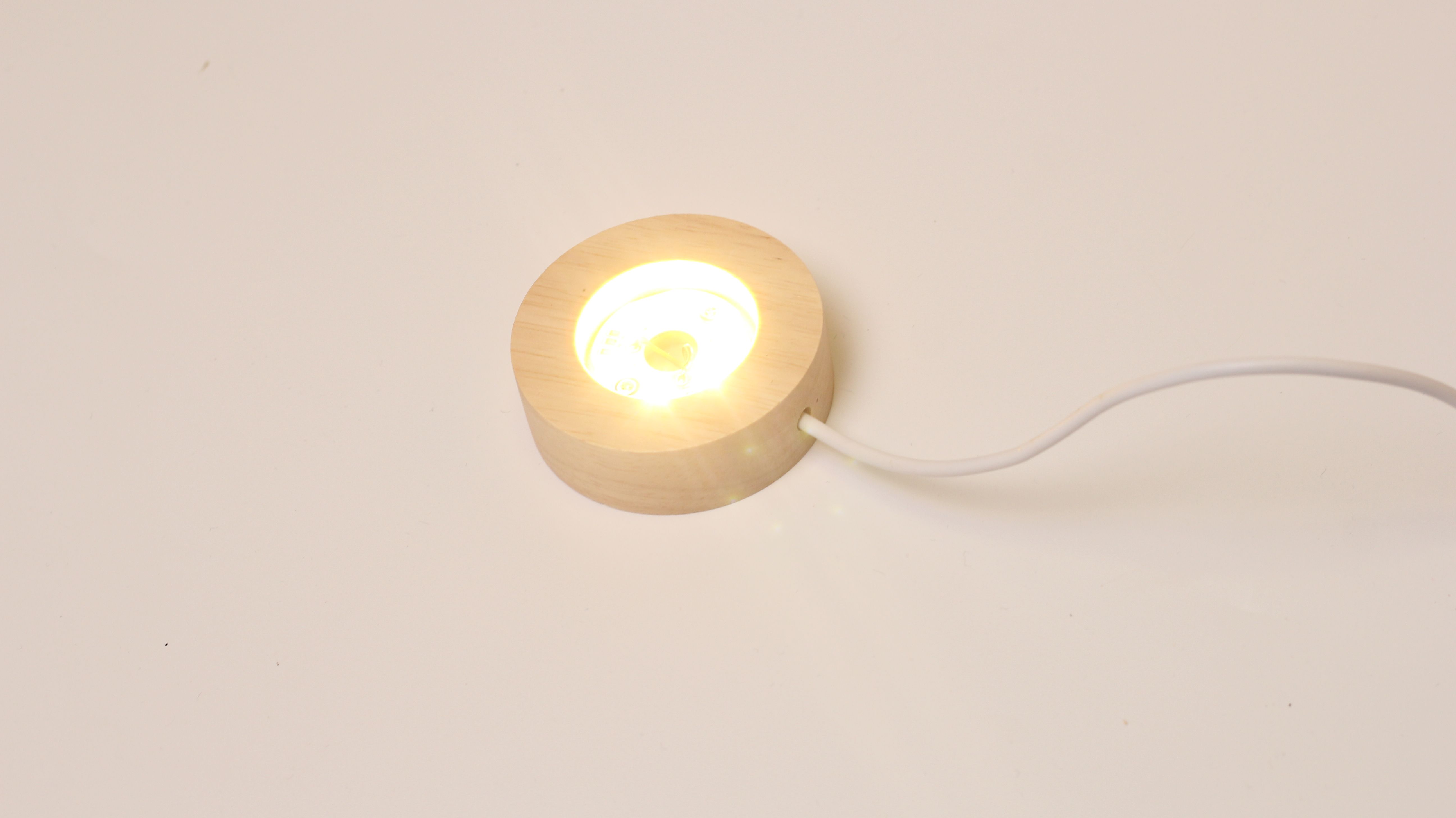S Wooden LED crystal round lamp holder
